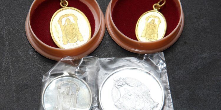 ttd gold and silver dollar counter at tirumala