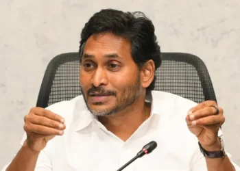 YS Jagan Mohan Reddy addressing YSRCP MLAs at Tadepalli office