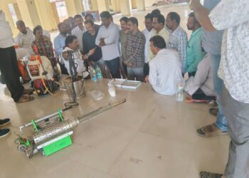 Health officials train insect collectors in mosquito surveillance and disease prevention in AP