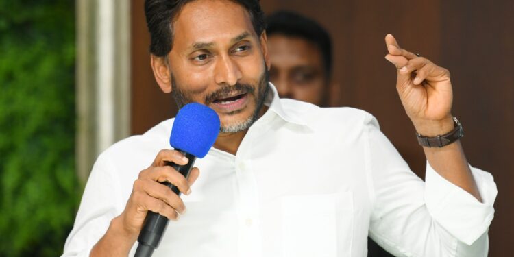 jagan mohan reddy reacts to ambati rambabu residence tension