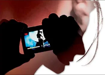 karimnagar crime news as police arrest a couple for honeytrap and blackmail racket targeting over 100 men.