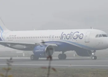 indigo flight bomb threat triggers emergency landing in lucknow as security teams inspect aircraft and evacuate passengers safely.