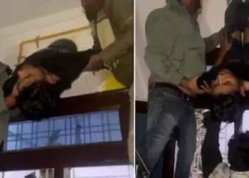 rajasthan robbery drama: thief stuck in exhaust fan duct