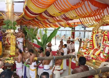 Dhwajarohanam at Sri Kalyana Venkateswara Swamy Temple Srinivasamangapuram