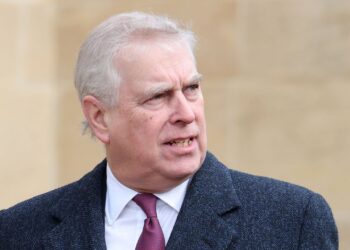 Prince Andrew arriving at Eastern England residence amid Epstein files investigation